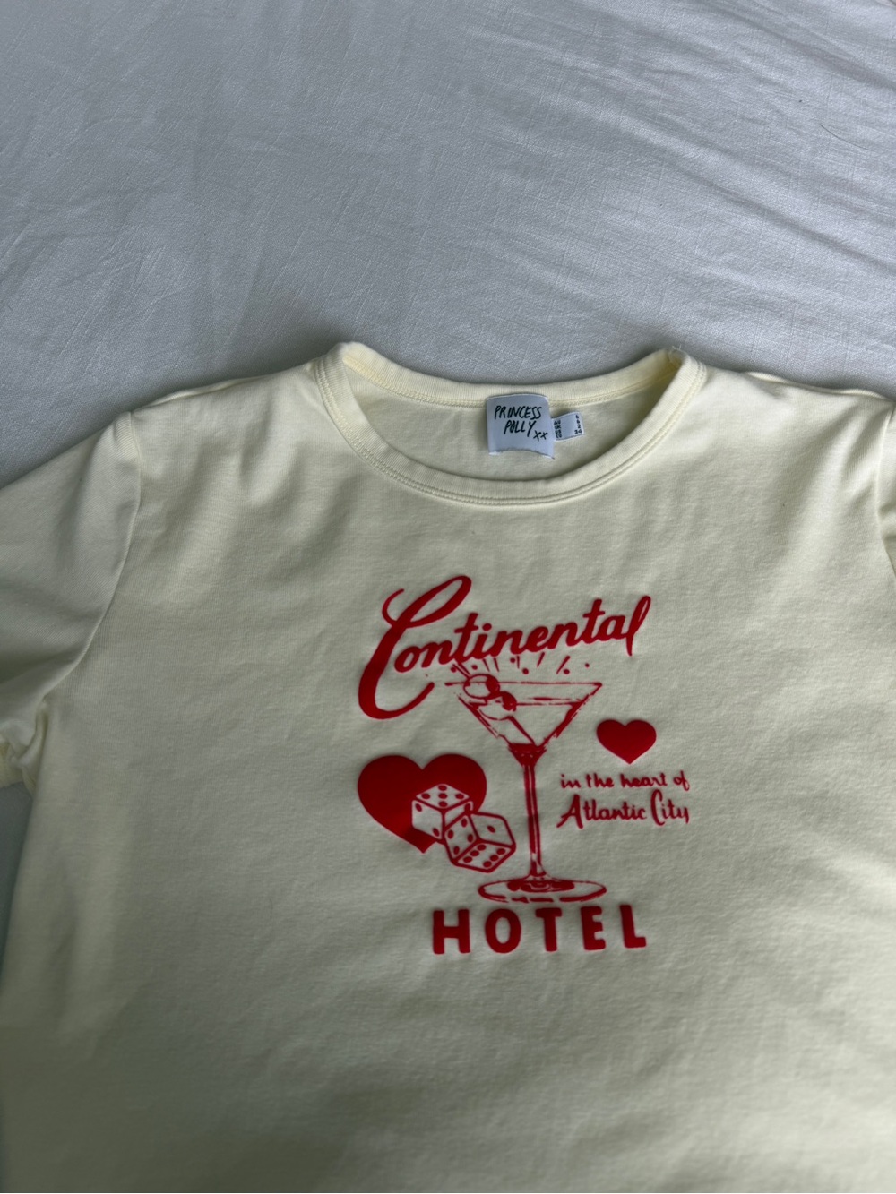 Princess Polly Cream Crop Tee with Red Continental Hotel Graphic - Picture 3 of 4